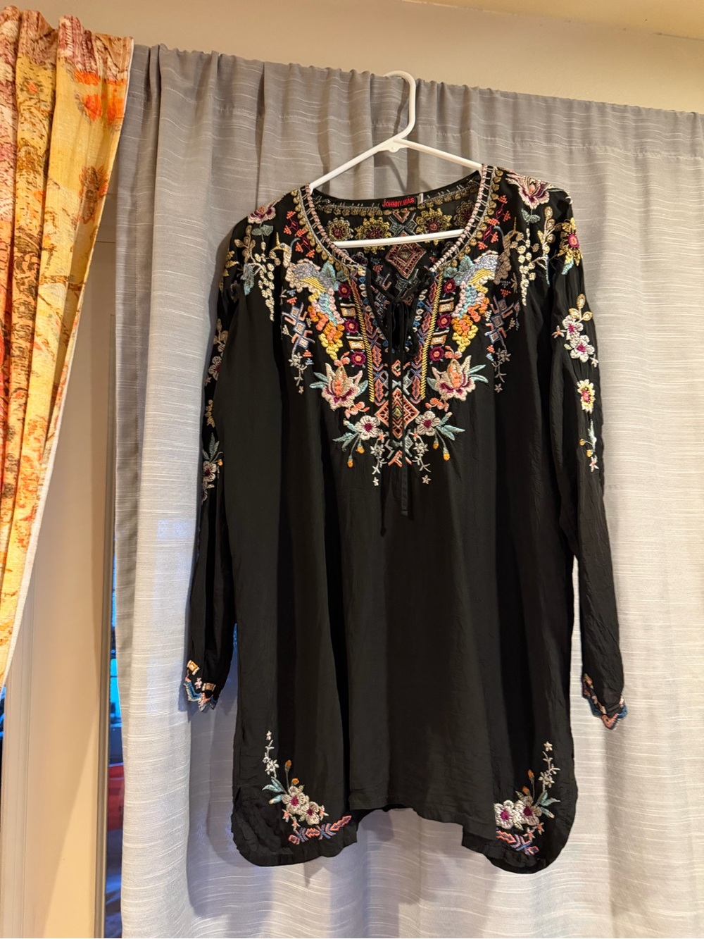 Johnny Was Black Embroidered Floral Boho Tunic